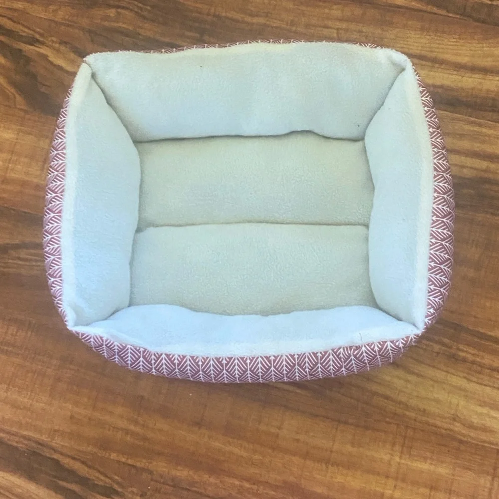 Pet bed